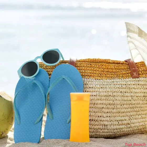 7 Top Beach Essentials for a Stylish Summer