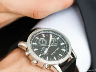 Best Reasons to Wear a Watch for Men