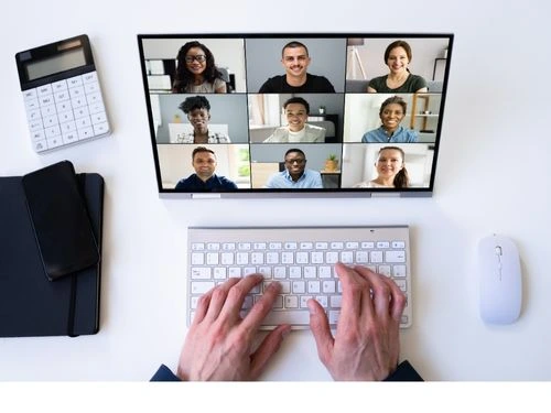 Virtual Meeting Style: 9 Proven Tips to Master It Fast