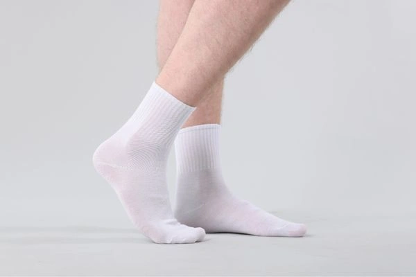 Best Socks for Men for Durability, Comfort, and Fashion