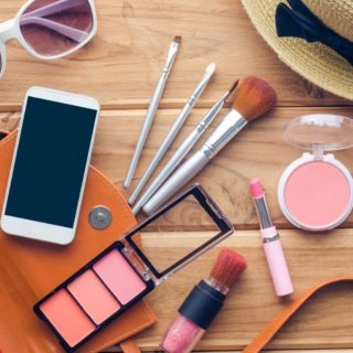 Ultimate Guide to Traveling With Makeup — Expert Tips