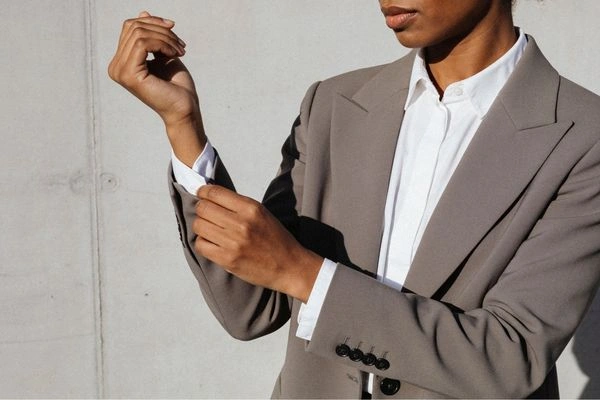 Sleek Formal Suits That Boost Elegance Instantly