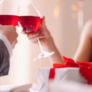 10 Best Valentine's Day Outfit Ideas That Turn Heads